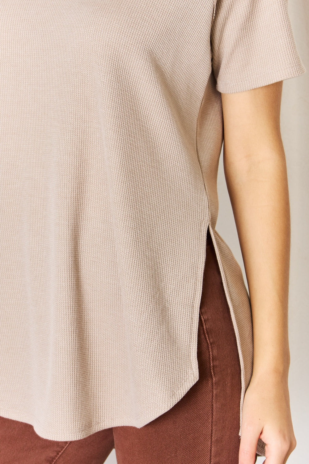 Zenana Waffle-Knit Split Hem Tunic T-Shirt in Light Mocha