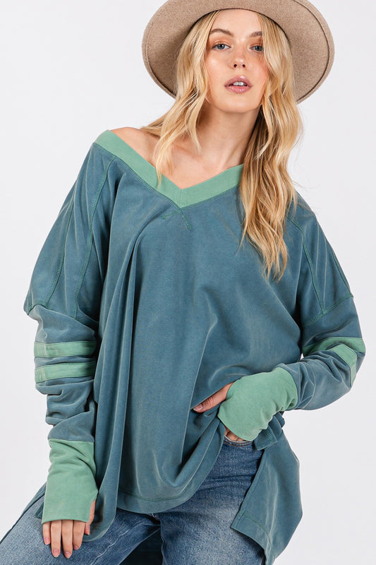 SAGE + FIG Mineral Wash Contrast Oversized V-Neck Tunic Top in Teal Blue Multi