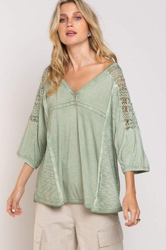 POL Crochet V-Neck Flowy Top