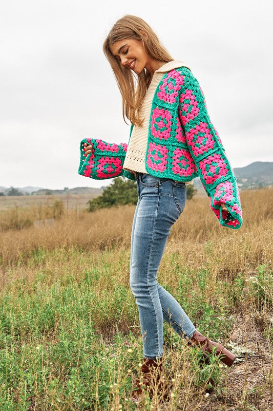 Davi & Dani Two-Tone Floral Square Crochet Open Knit Cropped Cardigan