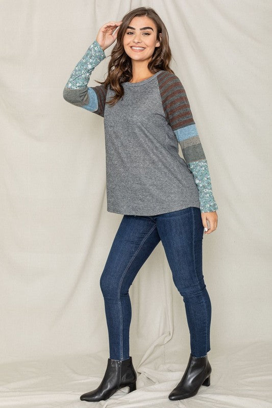 EG Fashion Plus Size Color Block Long Sleeve Tunic Top in 2 Colors