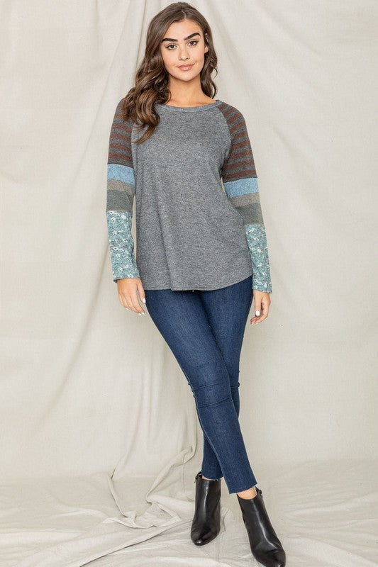 EG Fashion Plus Size Color Block Long Sleeve Tunic Top in 2 Colors