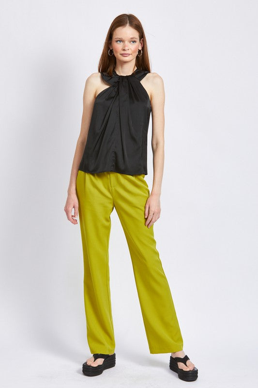 EMORY PARK SLEEVELESS BLOUSE WITH TWIST FRONT