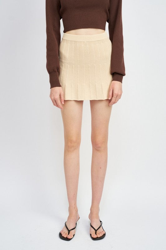 EMORY PARK PLEATED MINI SKIRT WITH ELASTIC WAISTBAND