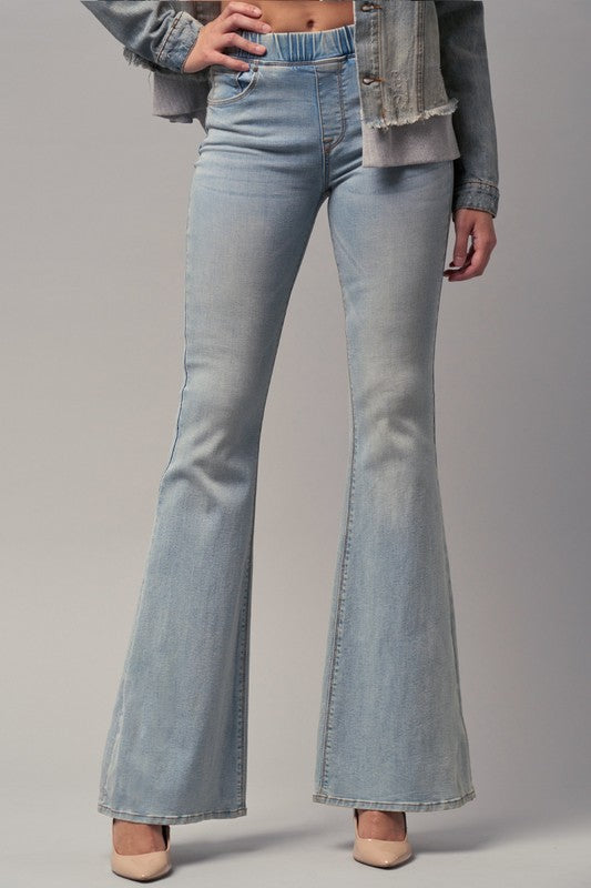 WIDE ELASTIC FLARE JEANS