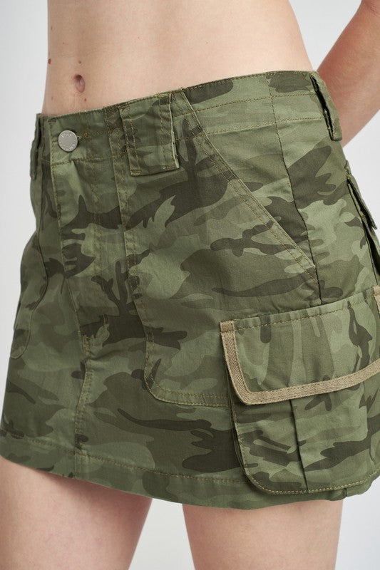 EMORY PARK CAMO CARGO MINI SKIRT