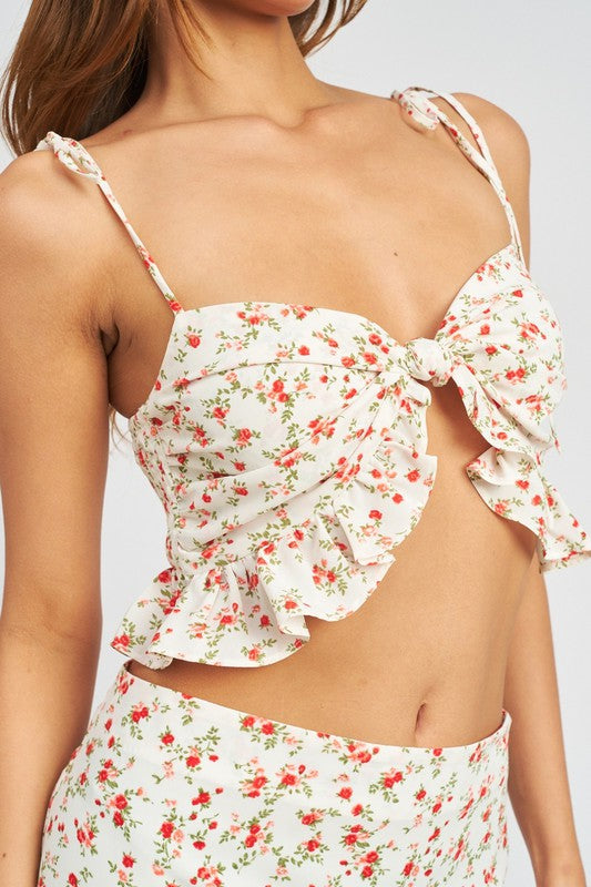 EMORY PARK FRONT KNOT CROP TOP WITH RUFFLE DETAIL