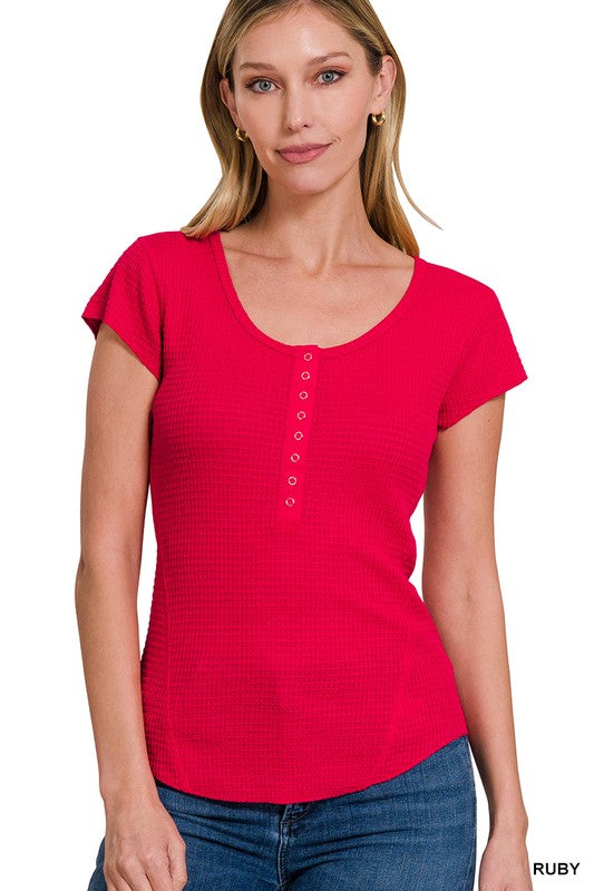 Zenana Waffle-Knit Fitted Cap Sleeve Round Neck Henley Top in 6 Colors NWT