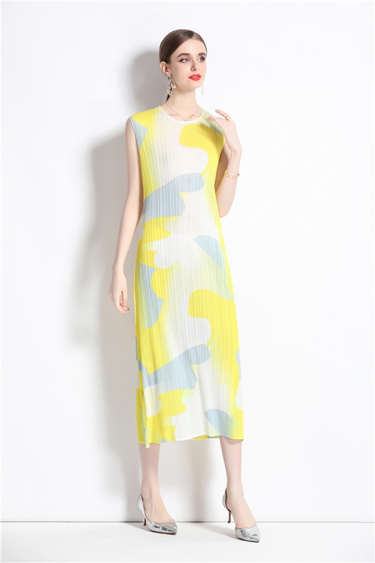 BY CLAUDE SLEEVELESS MAXI DRESS