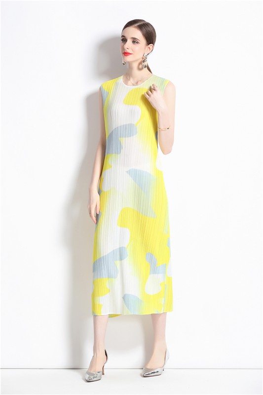 BY CLAUDE SLEEVELESS MAXI DRESS