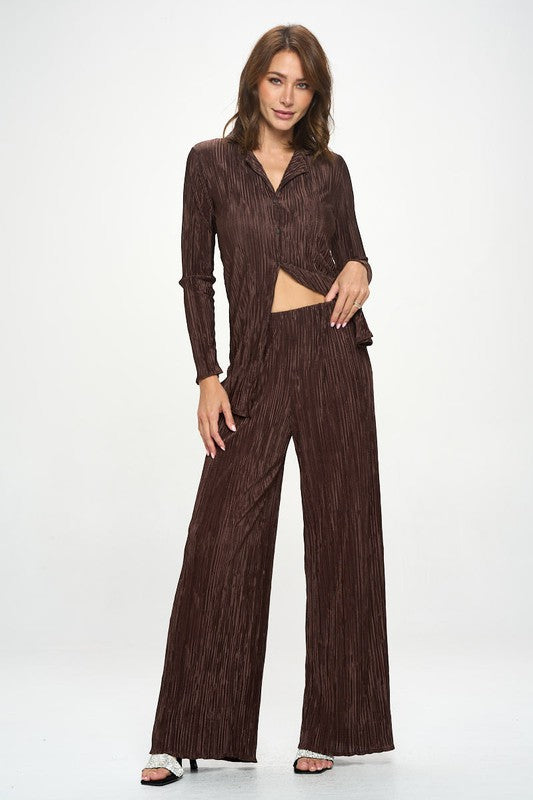 Renee C Plisse Straight Leg Pants in Brown