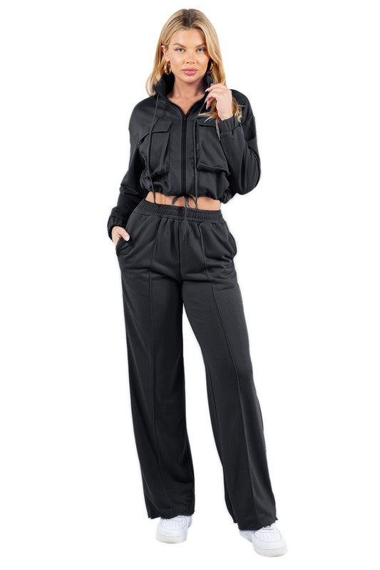 BY CLAUDE TWO PIECE LONG SLEEVE ZIP CROP TOP AND PANTS SWEATSUIT