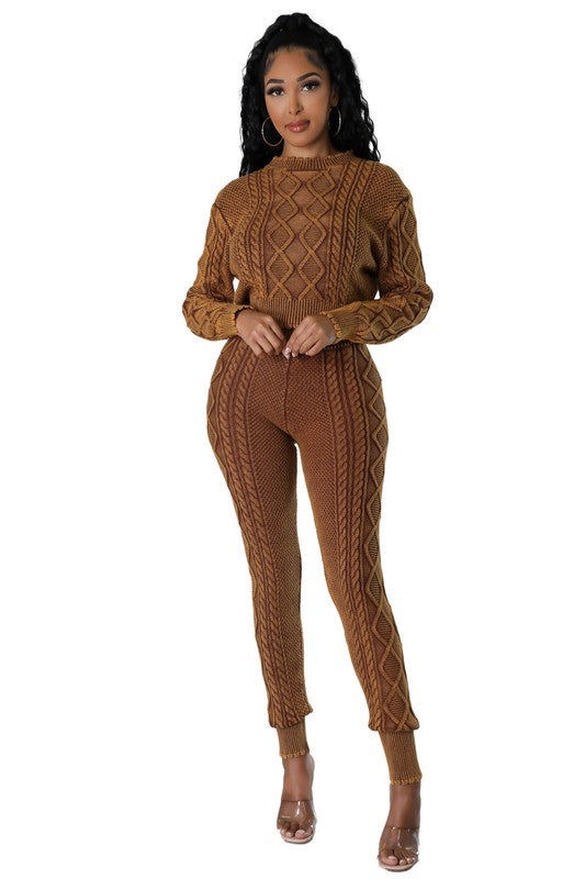 By Claude Two-Piece Cable-Knit Long Sleeves Crop Top & Fitted Joggers Set in 2 Colors