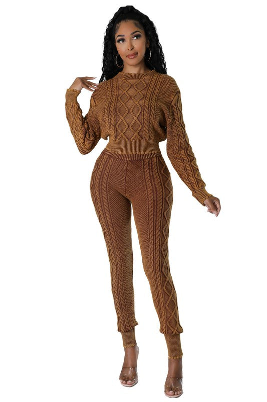 By Claude Two-Piece Cable-Knit Long Sleeves Crop Top & Fitted Joggers Set in 2 Colors