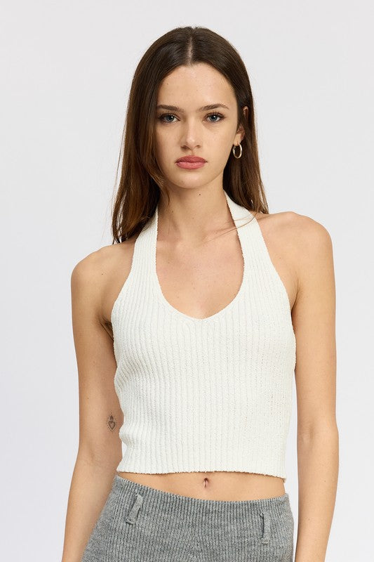 EMORY PARK RIBBED KNIT HALTER CROP TOP IN 2 COLORS