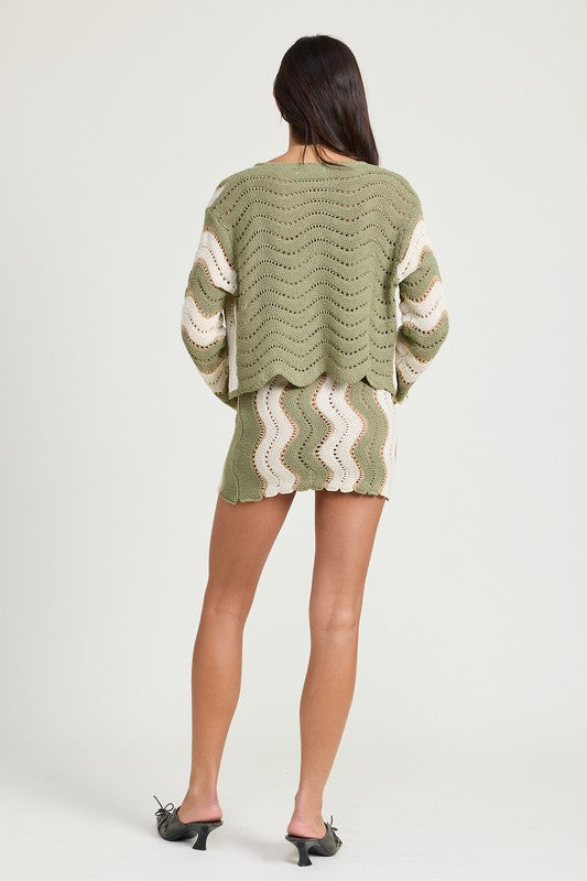 EMORY PARK TEXTURED BELL SLEEVE CROP CARDIGAN SWEATER