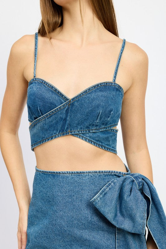 EMORY PARK WRAPPED DETAIL DENIM CROP CAMI TOP