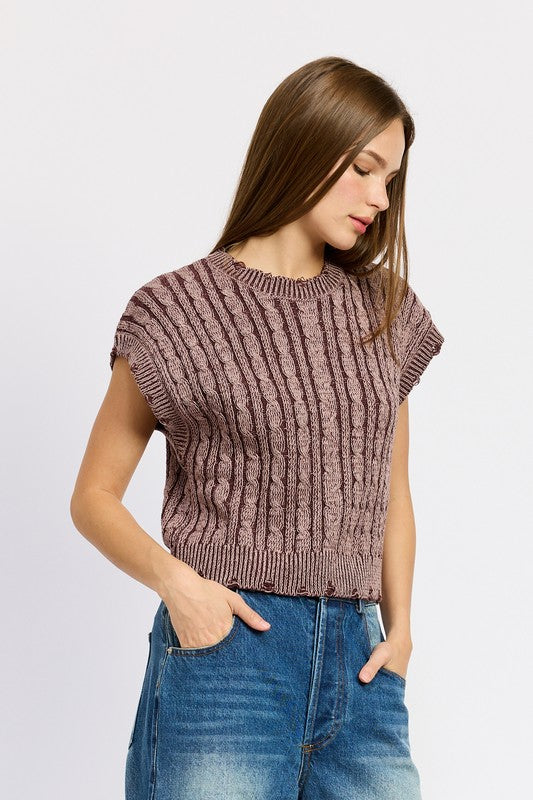 EMORY PARK CABLE KNIT SHORT SLEEVE TOP