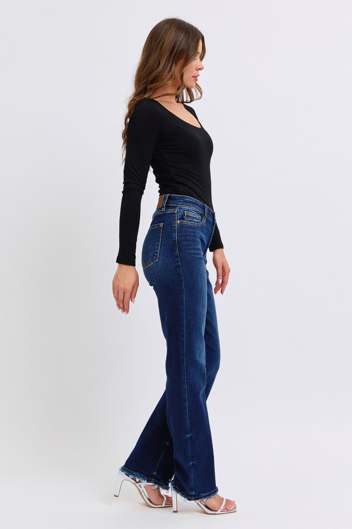 Judy Blue Full Size Raw Hem Straight Leg Jeans in Dark Wash Blue