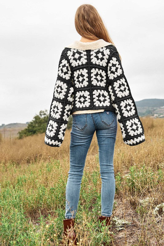 Davi & Dani Two-Tone Floral Square Crochet Open Knit Cropped Cardigan