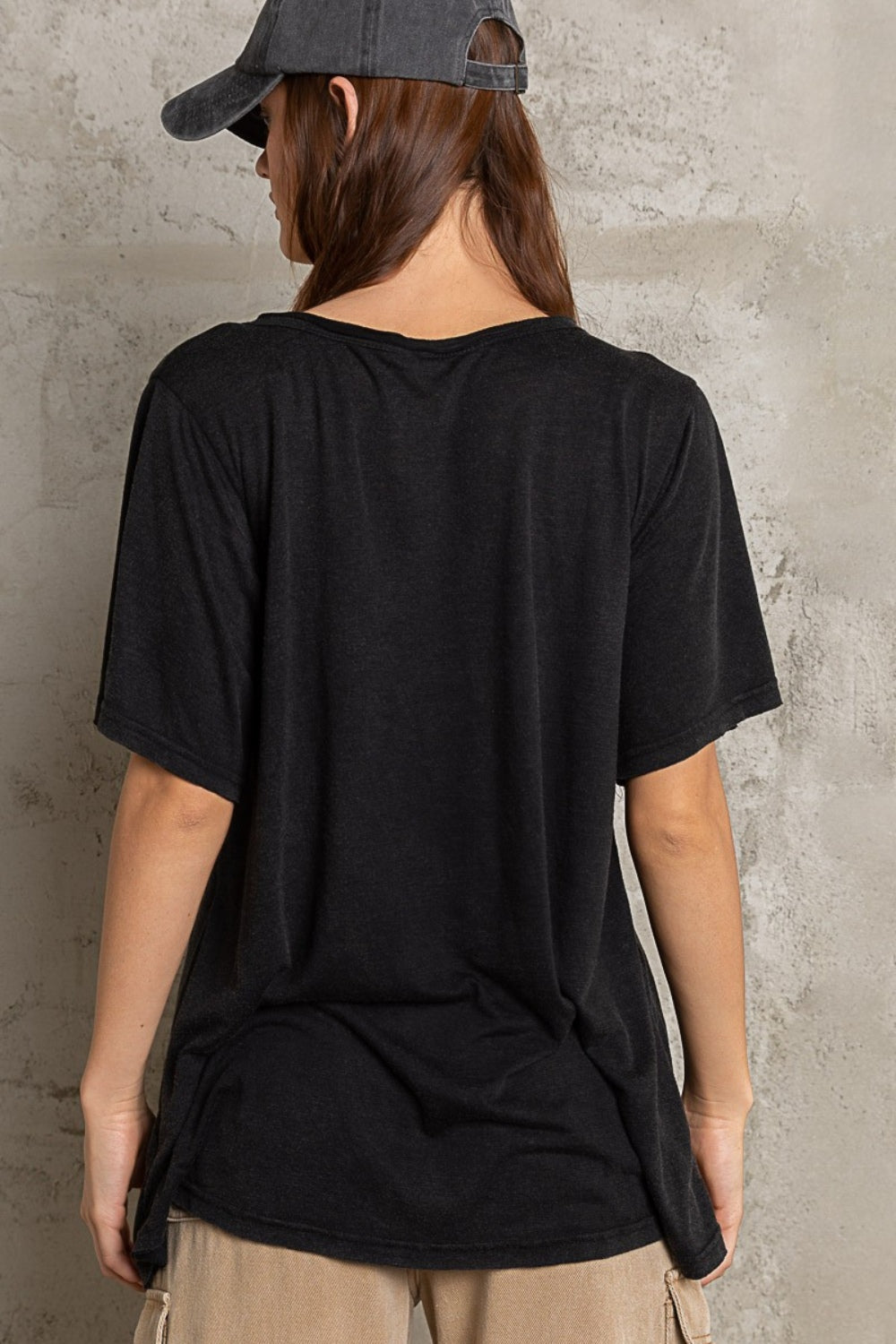 POL Slub Knit Short Sleeve V-Neck Tunic T-Shirt Top in Black NWT