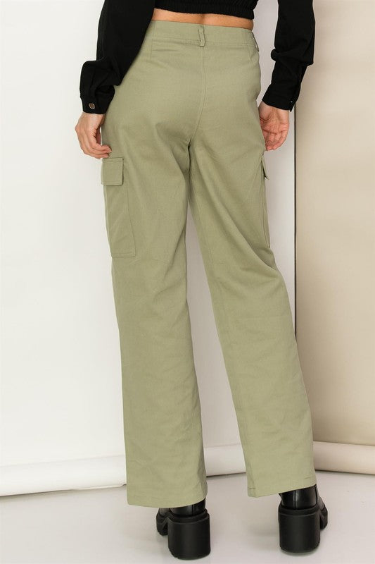 HYFVE Woven Cotton High Waist Cargo Pants in Khaki or Sage in 2 Colors