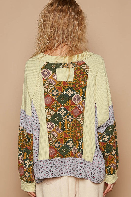 POL Print Patchwork Color Block Notched V-Neck Knit Top in Yellow Multi NWT