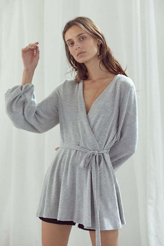 JADE BY JANE BUBBLE LONG SLEEVE WRAP TUNIC in HEATHER GRAY