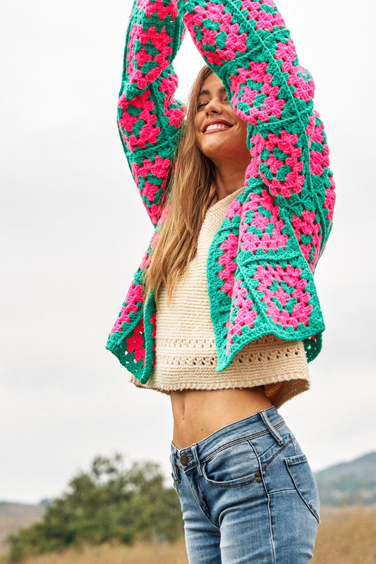 Davi & Dani Two-Tone Floral Square Crochet Open Knit Cropped Cardigan