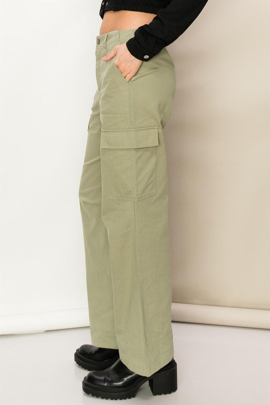 HYFVE Woven Cotton High Waist Cargo Pants in Khaki or Sage in 2 Colors